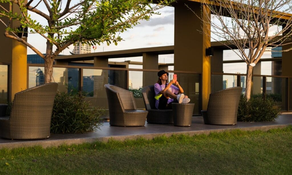 outdoor furniture Dubai